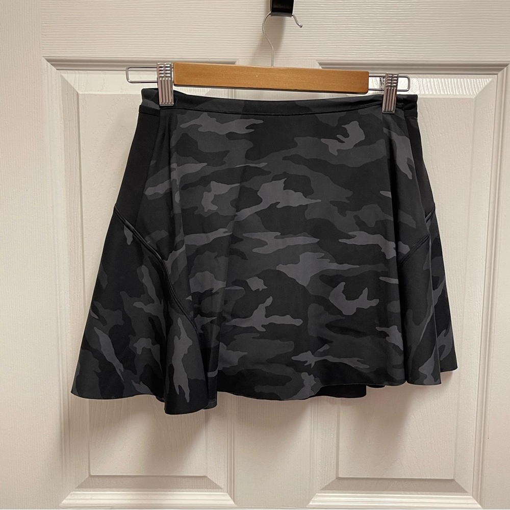 Athleta Camo Match Point Skort